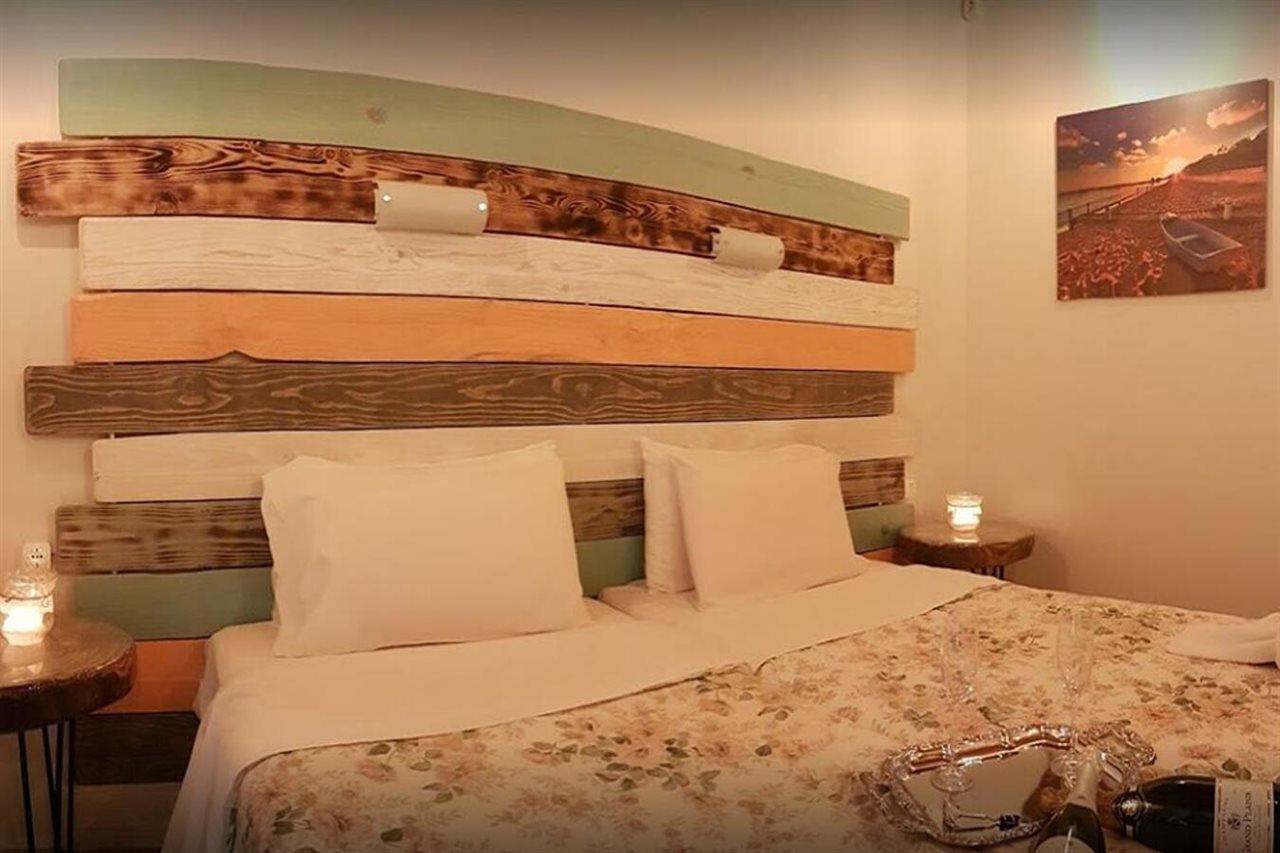 Mary Helen Apartments Кассиопи Экстерьер фото